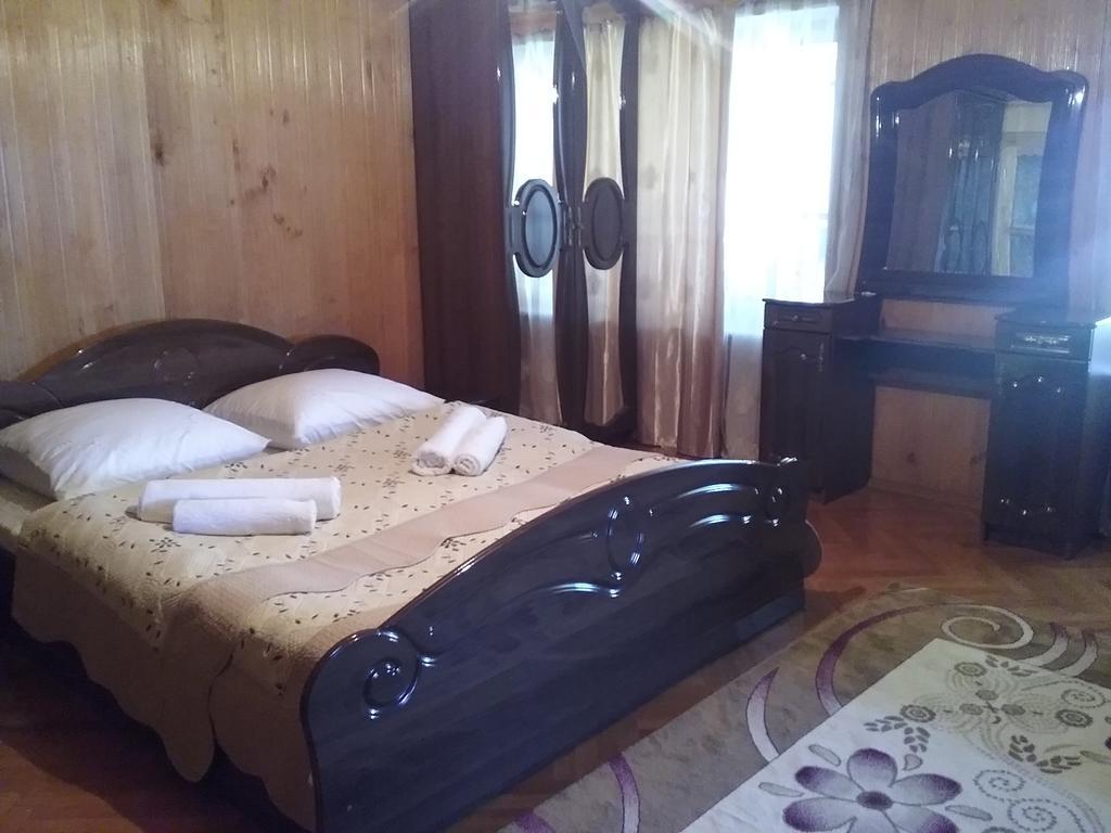 Guest House Anisa Birkiani Exteriér fotografie