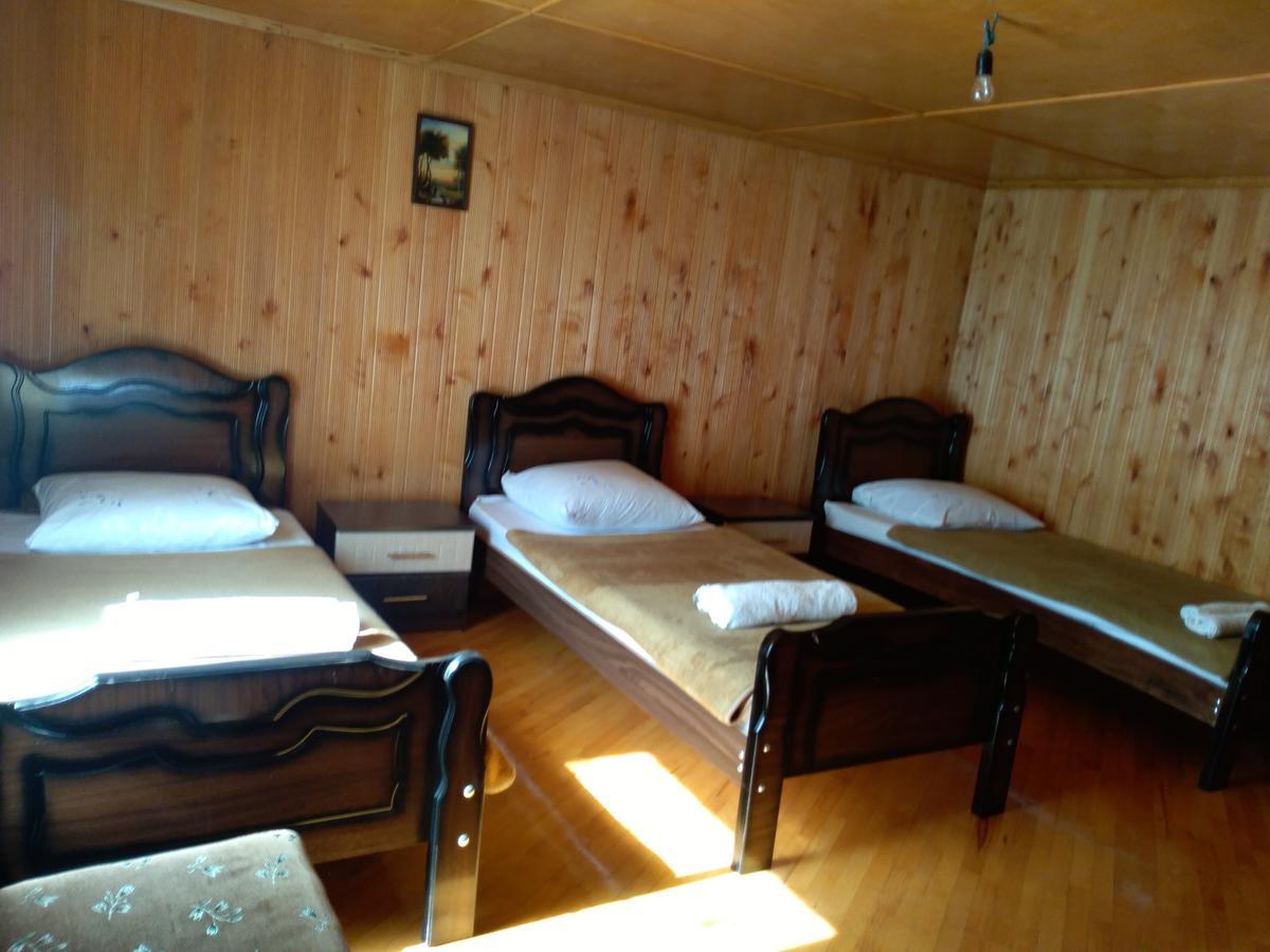 Guest House Anisa Birkiani Exteriér fotografie